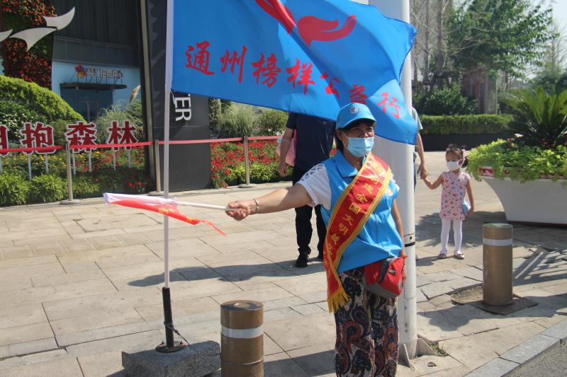 <strong>老美操逼网</strong>